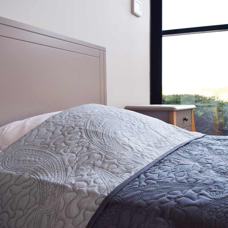 COUVRE-LIT BOUTIS MILO - 240 x 260 cm